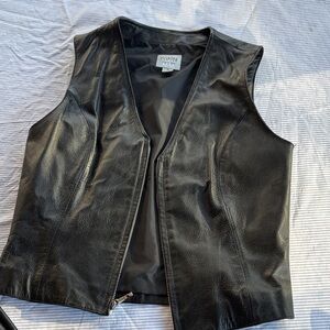 Wilsons Leather Maxima Women’s Vintage Black Genuine Leather Zip Vest Size Small